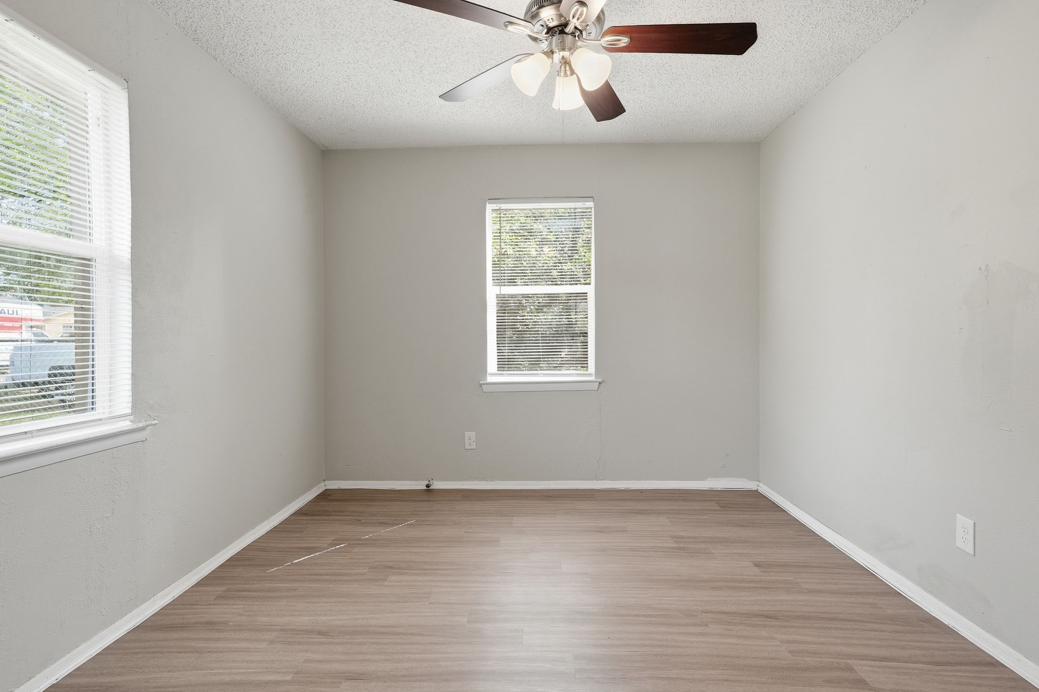 5544 Alter Drive Fort Worth TX 76119
