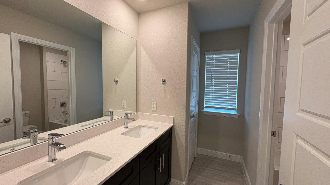 4131 Cornerstone Circle Granbury TX 76048