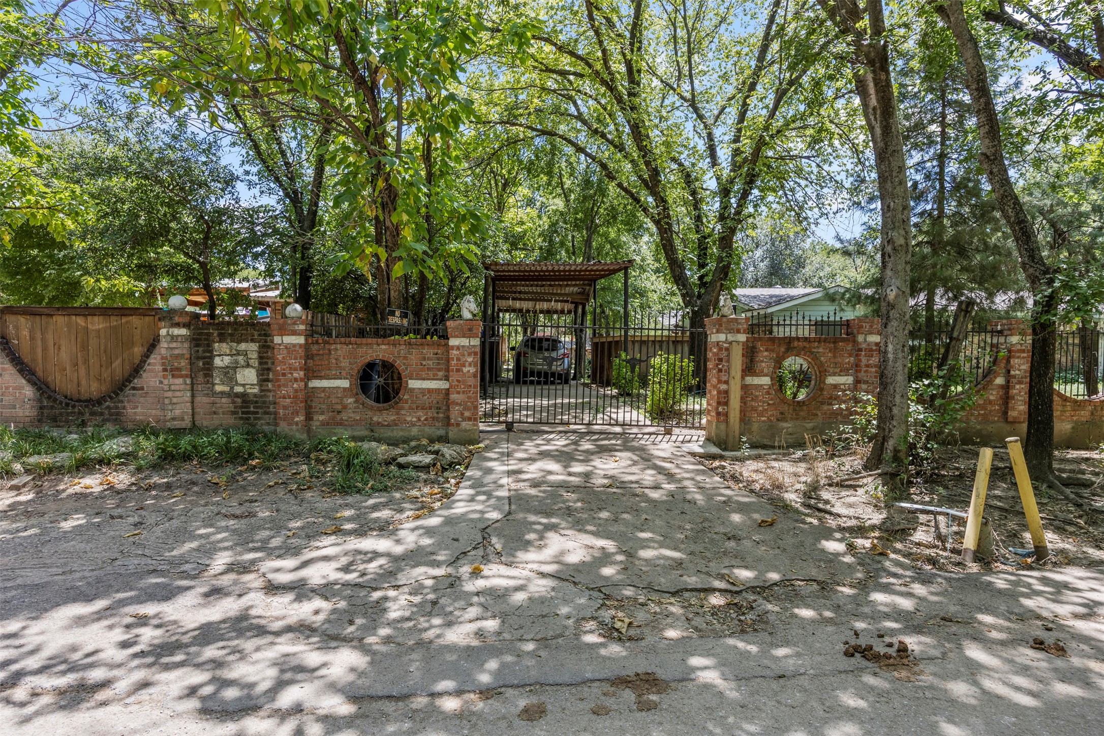 1152 Elva Warren Street Fort Worth TX 76115