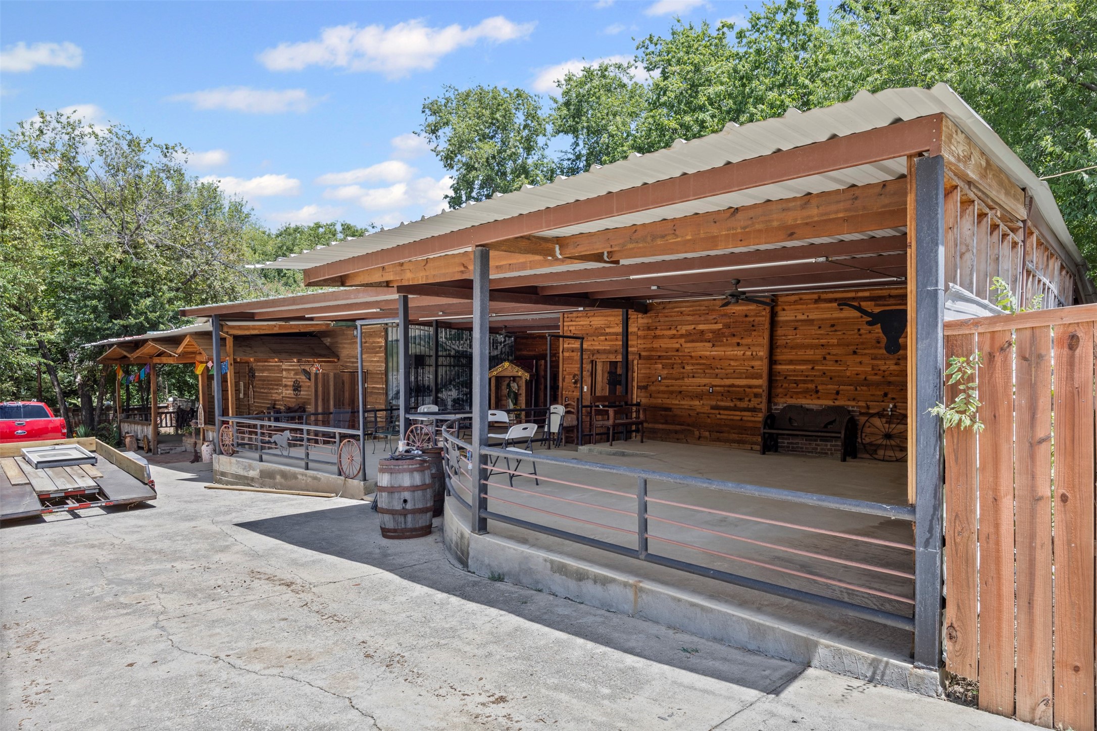 1152 Elva Warren Street Fort Worth TX 76115