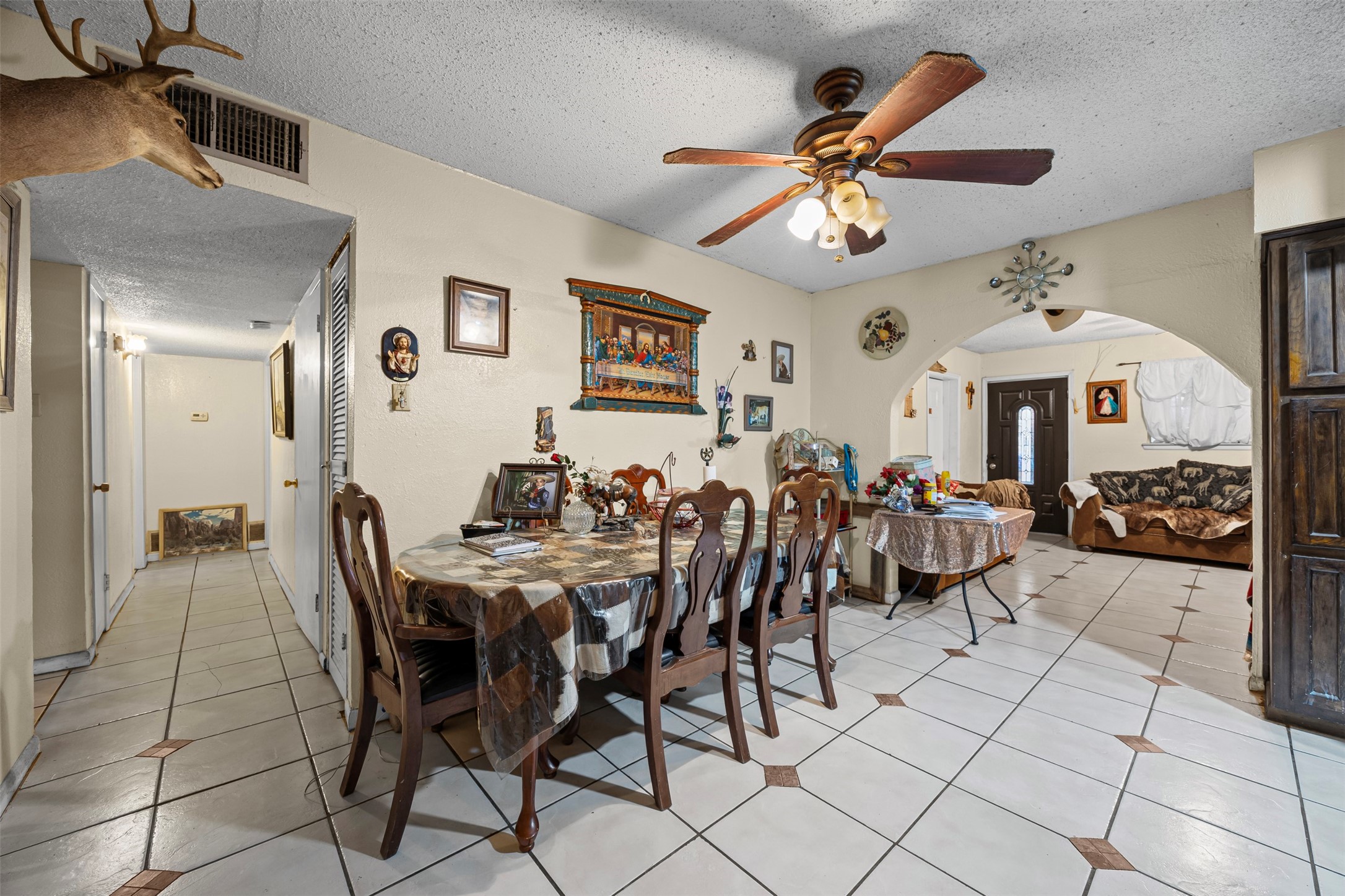 1152 Elva Warren Street Fort Worth TX 76115