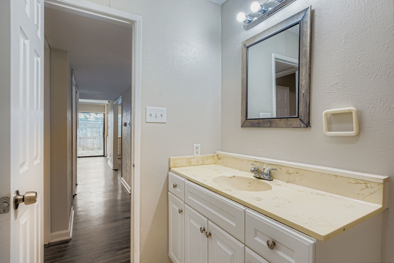 9117 Fairmont Circle Rowlett TX 75088