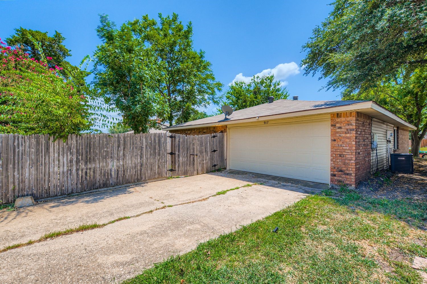 9117 Fairmont Circle Rowlett TX 75088