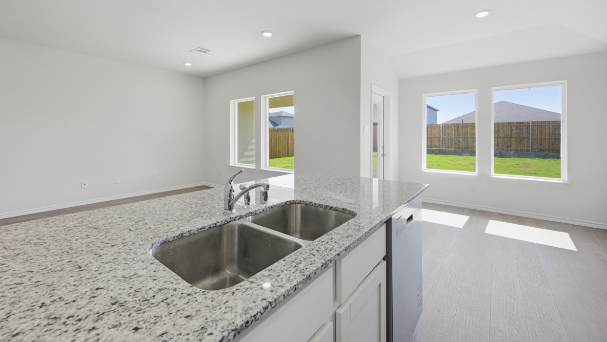 405 Pineywood Trail Princeton TX 75407