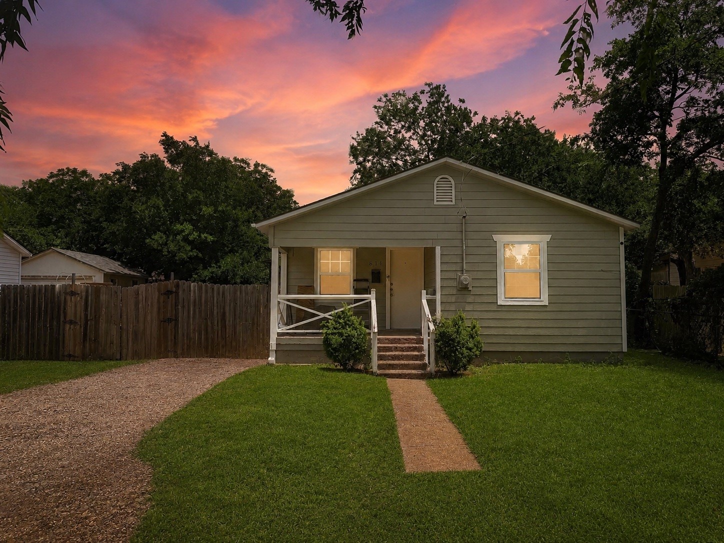 814 Avenue C Duncanville TX 75137