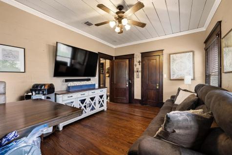 530 S Waco Street Van Alstyne TX 75495