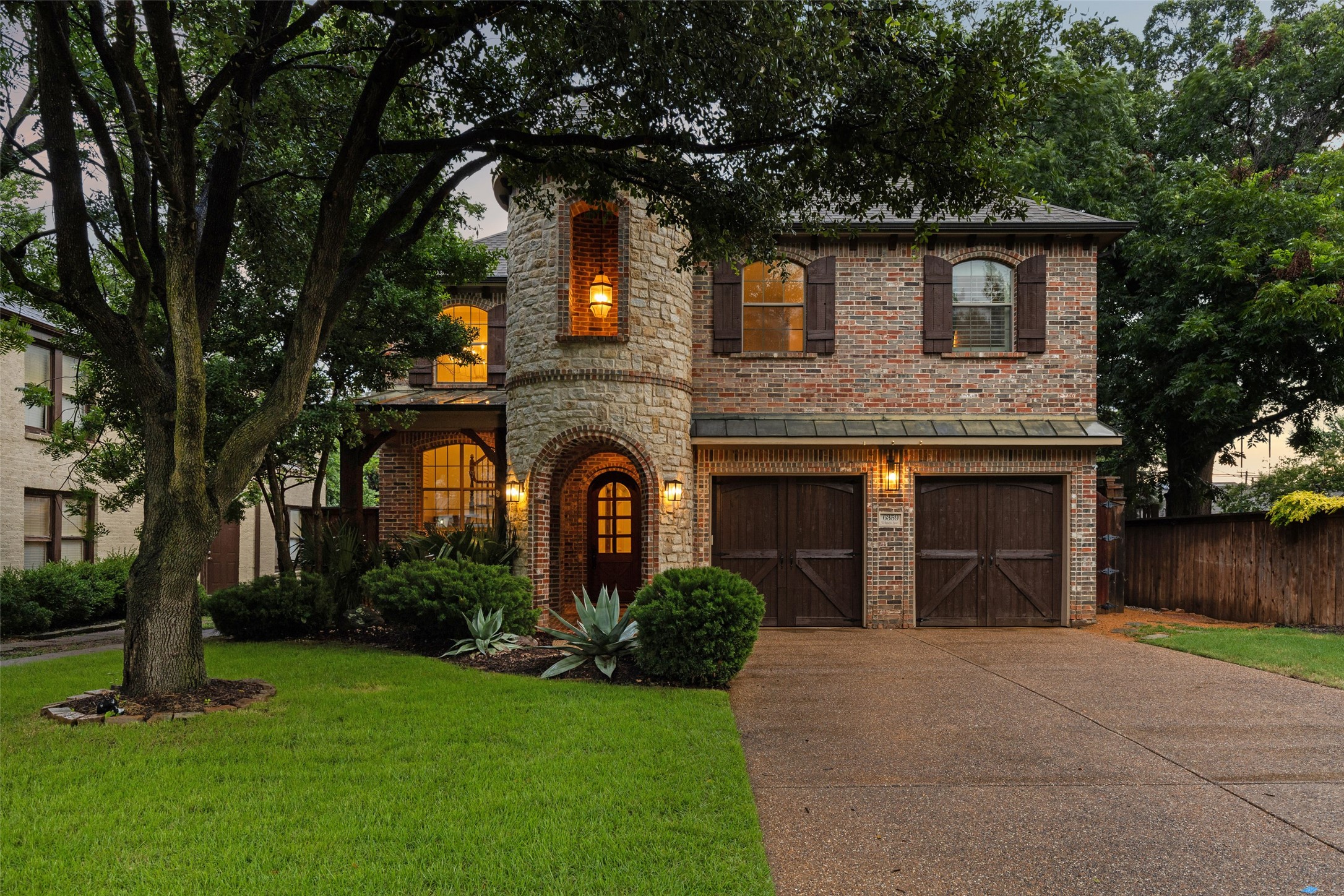 6359 Velasco Avenue Dallas TX 75214