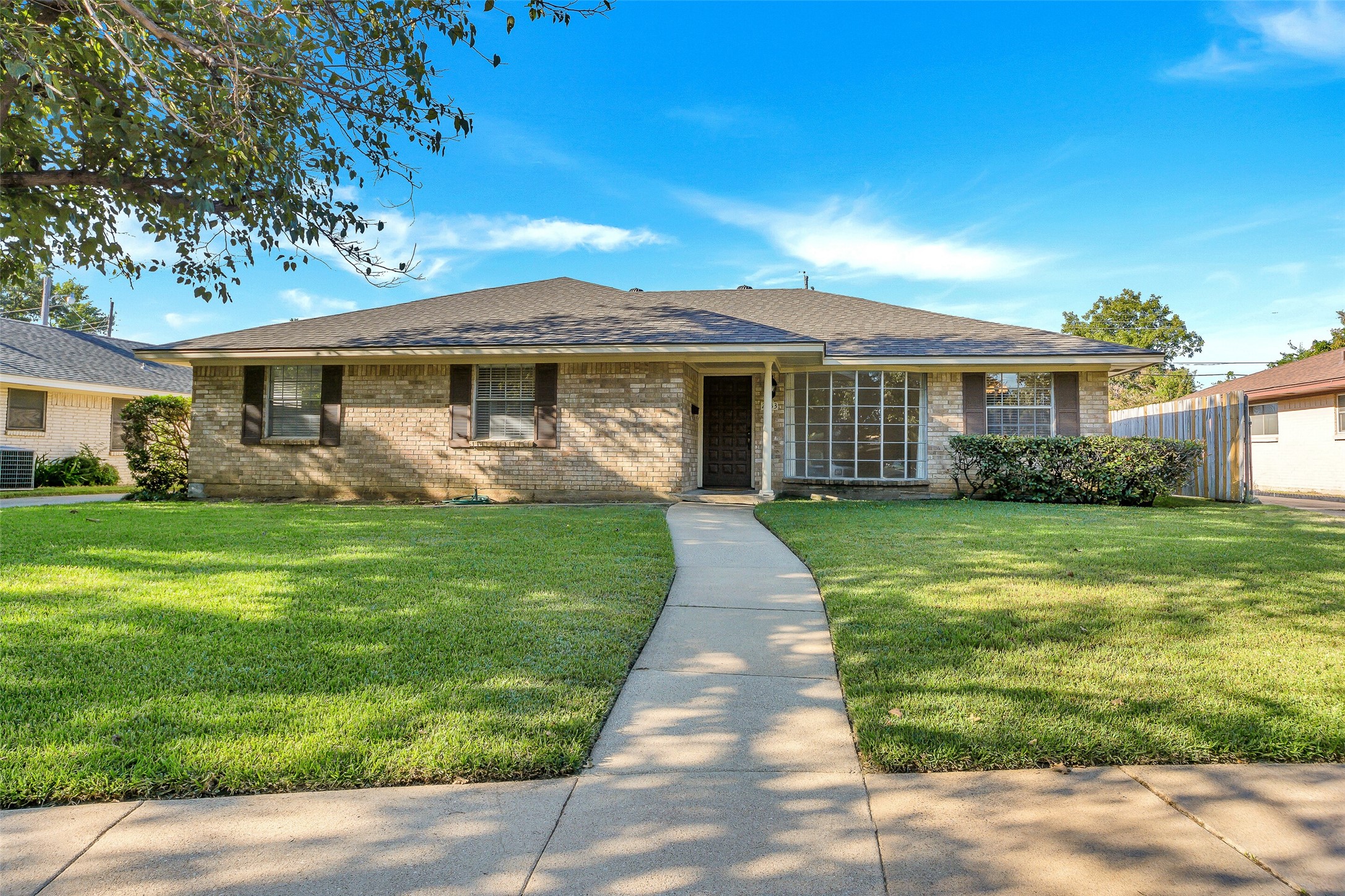 2433 Douglas Avenue Irving TX 75062