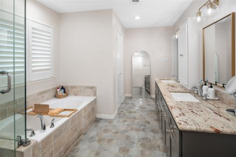 8817 Arborside Drive Dallas TX 75243