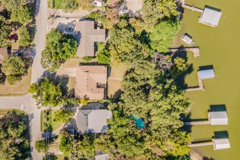 300 Shoreline Drive Azle TX 76020