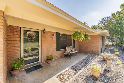 300 Shoreline Drive Azle TX 76020