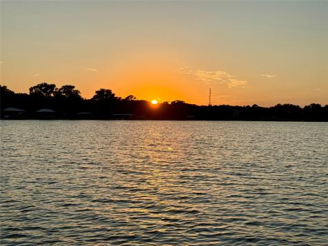 300 Shoreline Drive Azle TX 76020