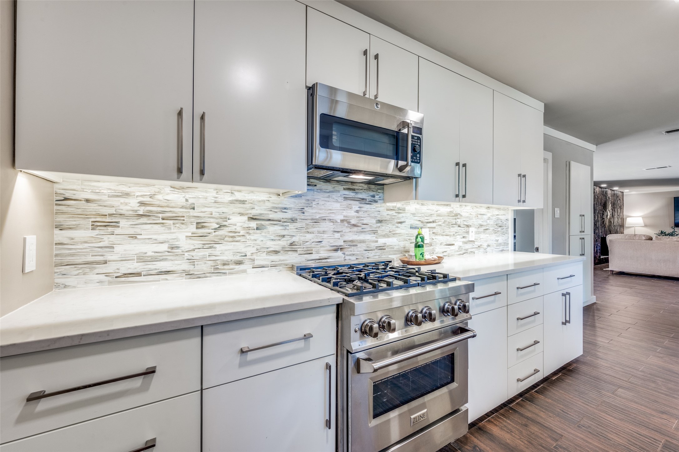 3345 Galahad Drive Dallas TX 75229