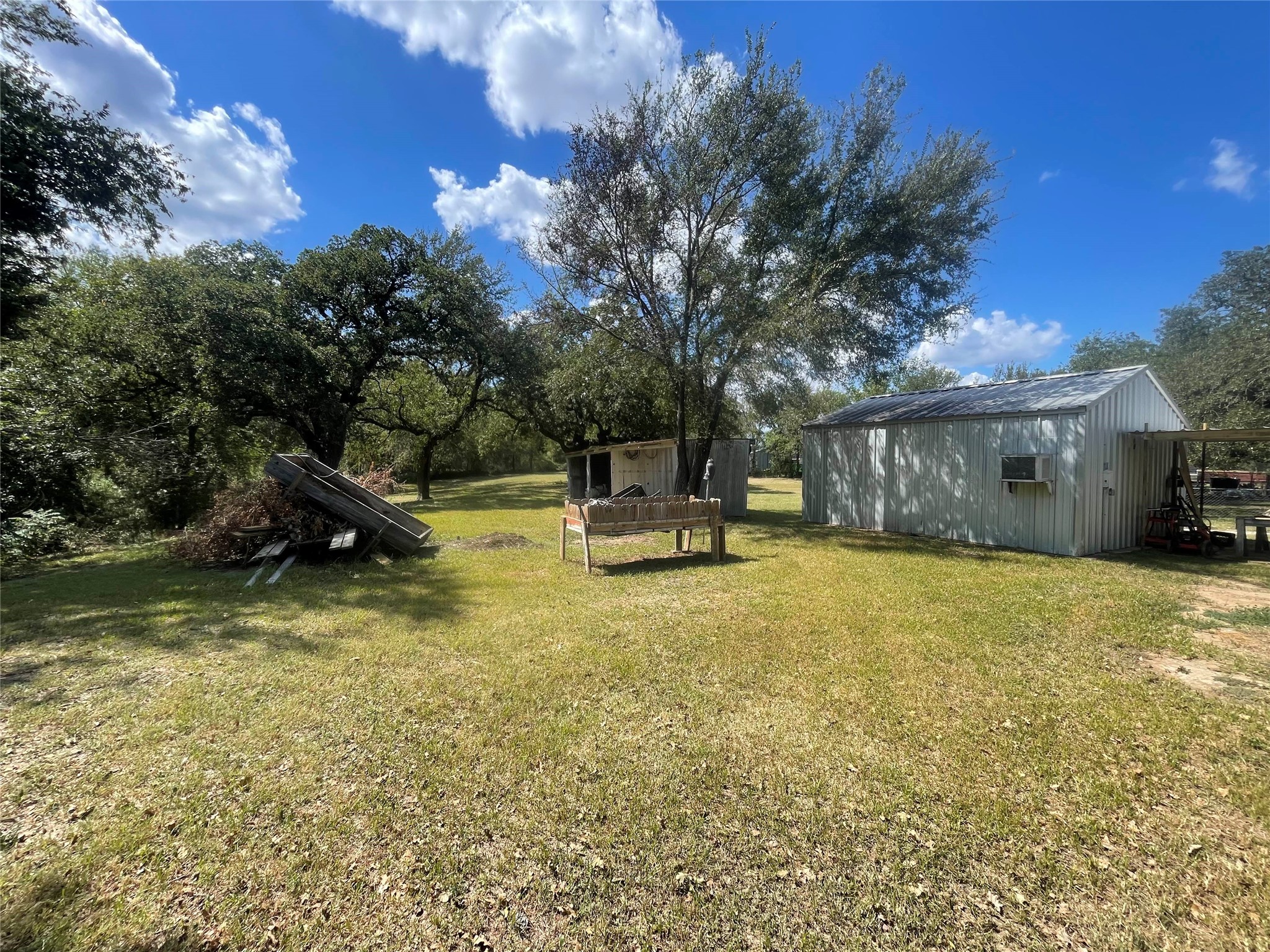 13822 Fm 4 Santo TX 76472
