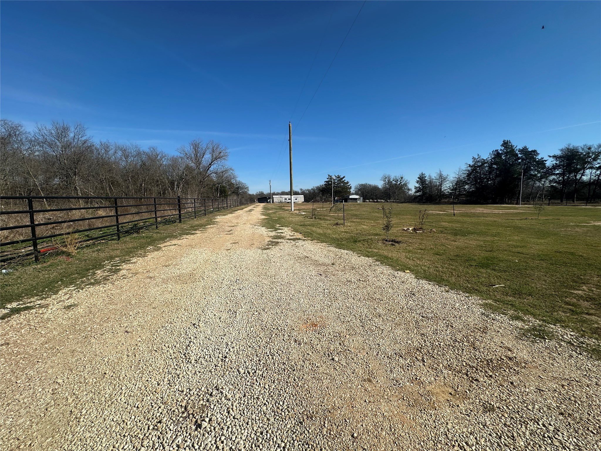 2441 Lcr 486 Mexia TX 76667