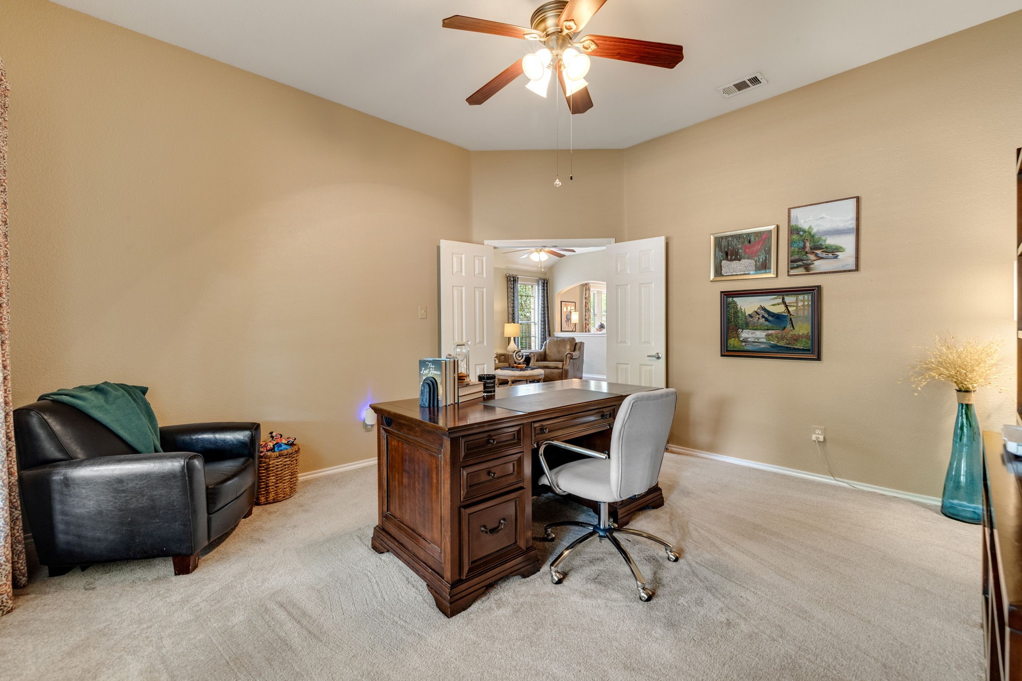 5752 Skinner Way Grand Prairie TX 75052