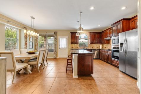 5752 Skinner Way Grand Prairie TX 75052
