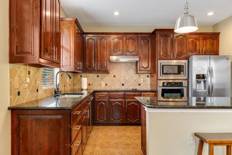 5752 Skinner Way Grand Prairie TX 75052