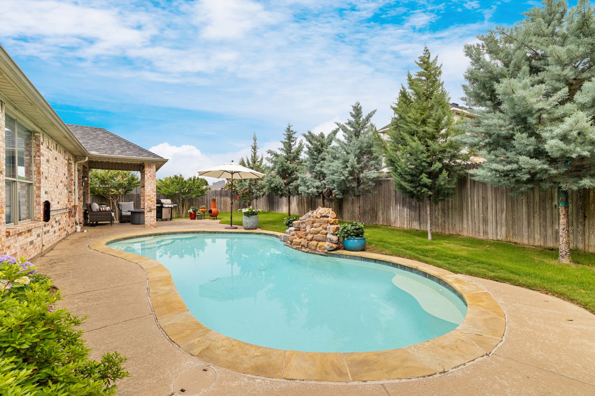 5752 Skinner Way Grand Prairie TX 75052