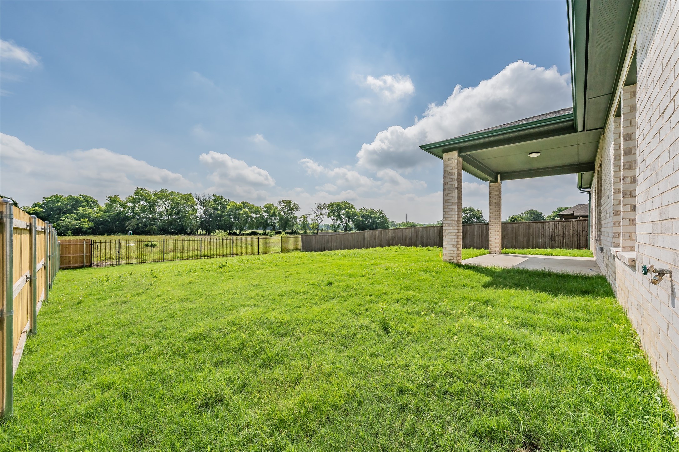 160 Rockin River Drive Fort Worth TX 76120