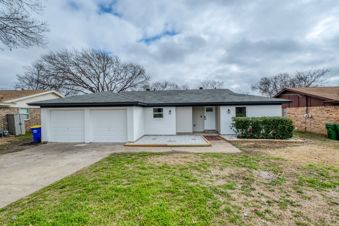 6912 Constitution Drive Watauga TX 76148