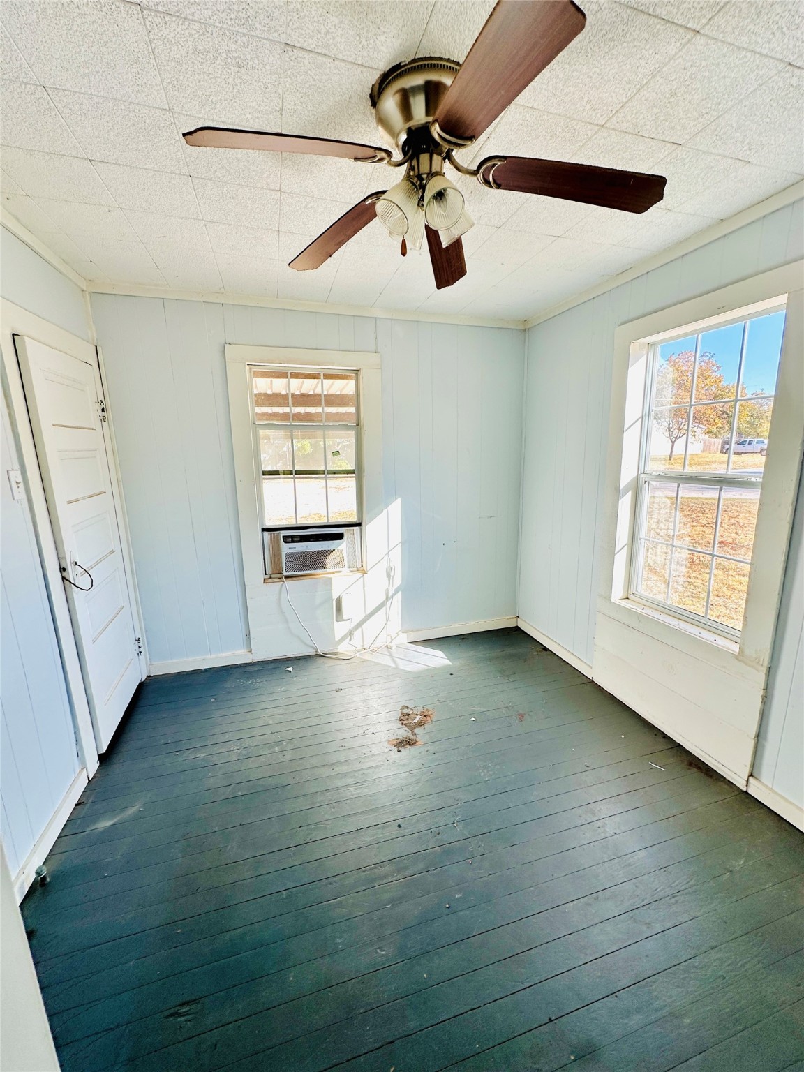 517 N Avenue D Cross Plains TX 76443