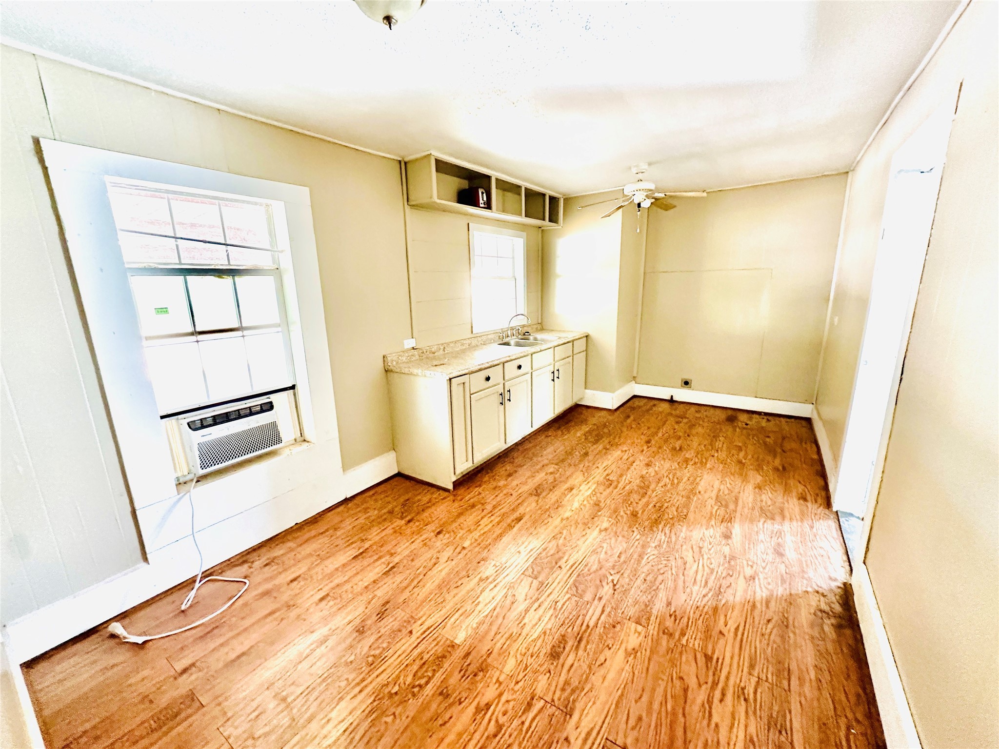 517 N Avenue D Cross Plains TX 76443