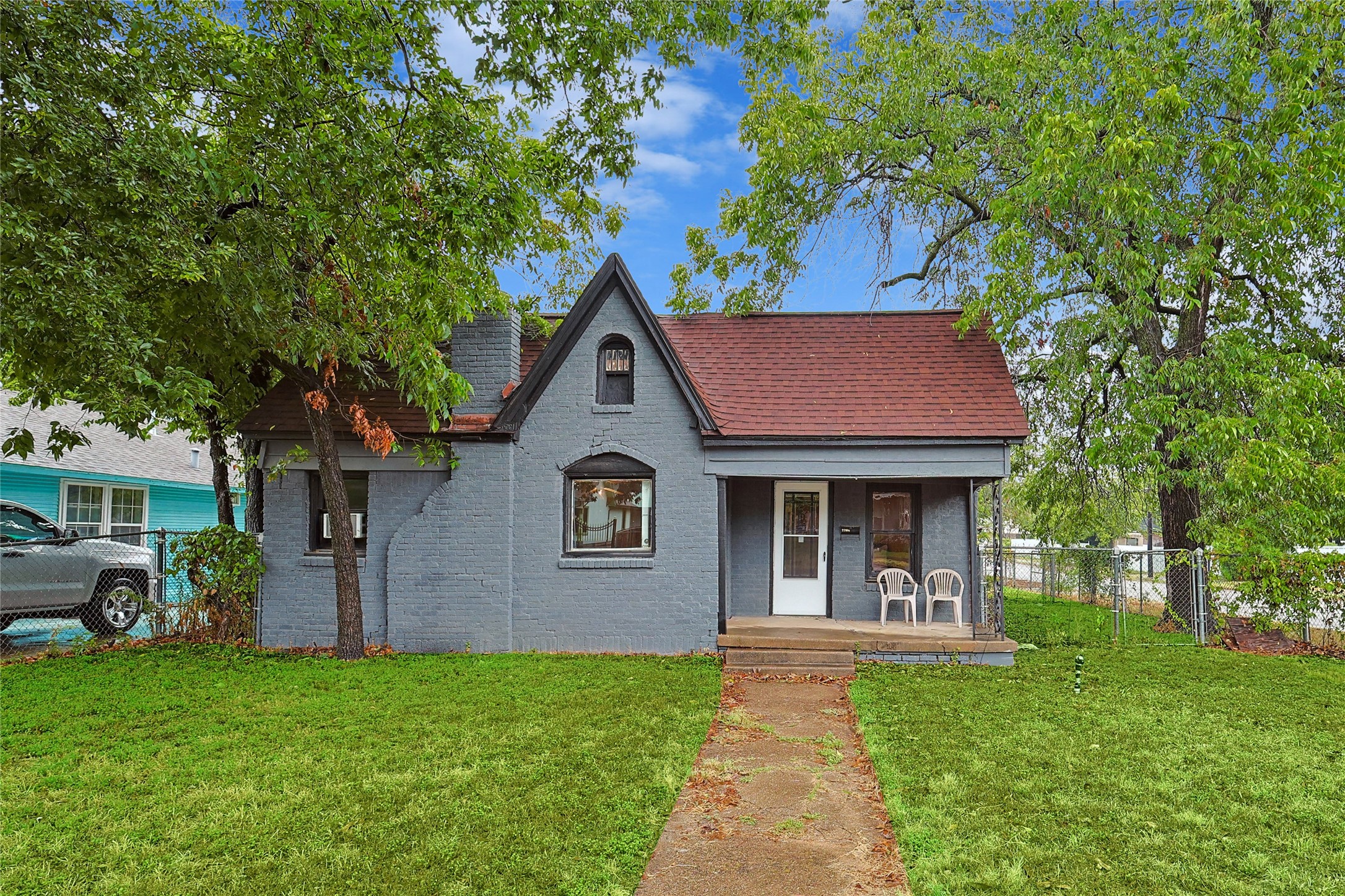 2200 Loving Avenue Fort Worth TX 76164