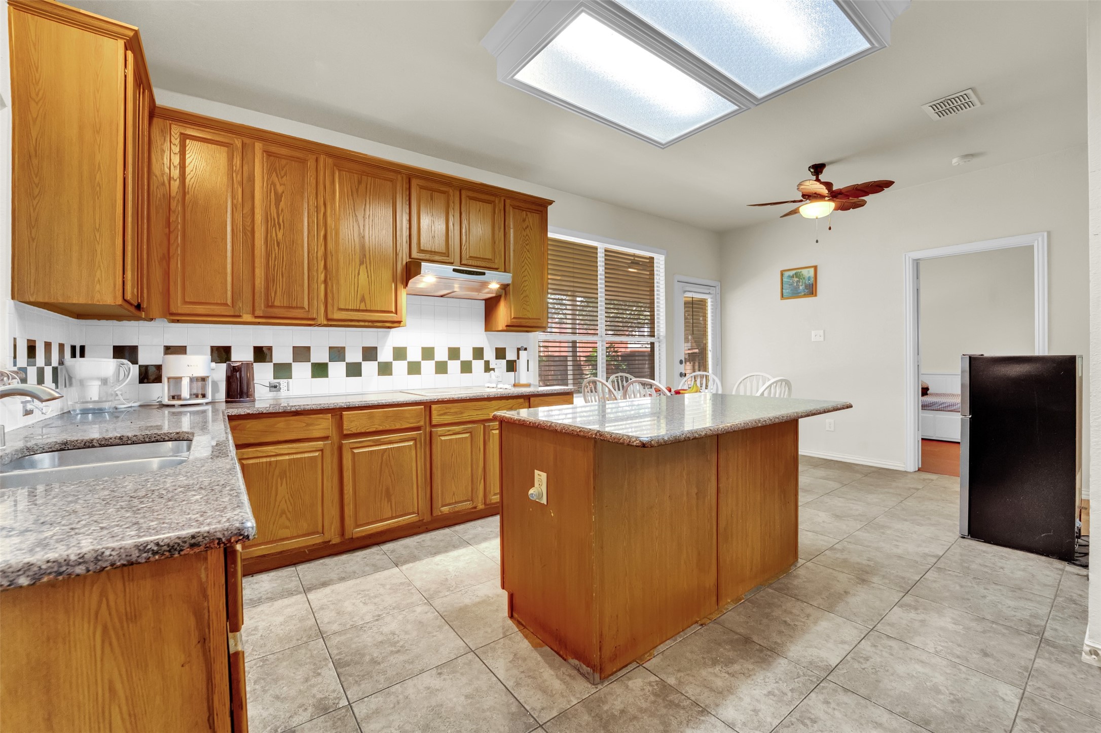 529 Abbey Court Coppell TX 75019