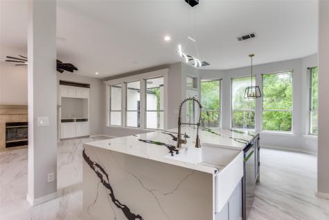 6315 Millwood Court Arlington TX 76016
