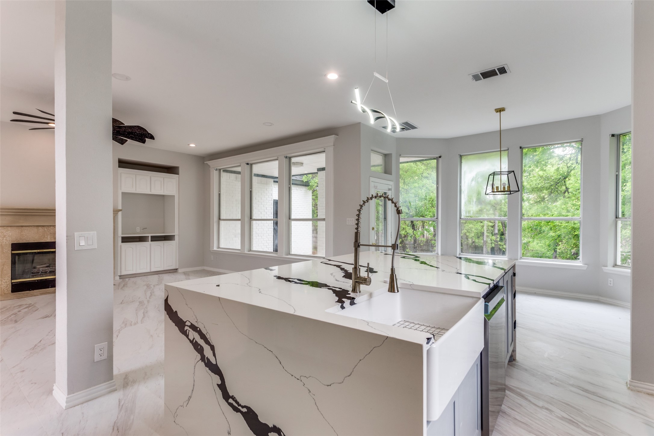 6315 Millwood Court Arlington TX 76016