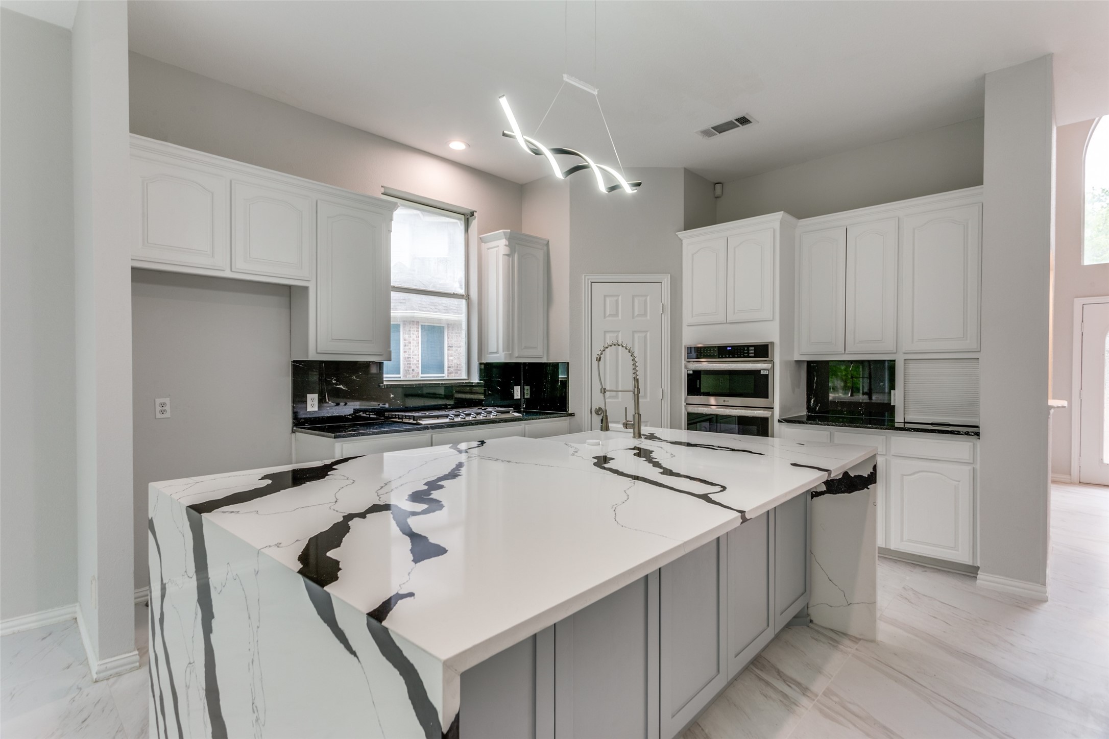6315 Millwood Court Arlington TX 76016