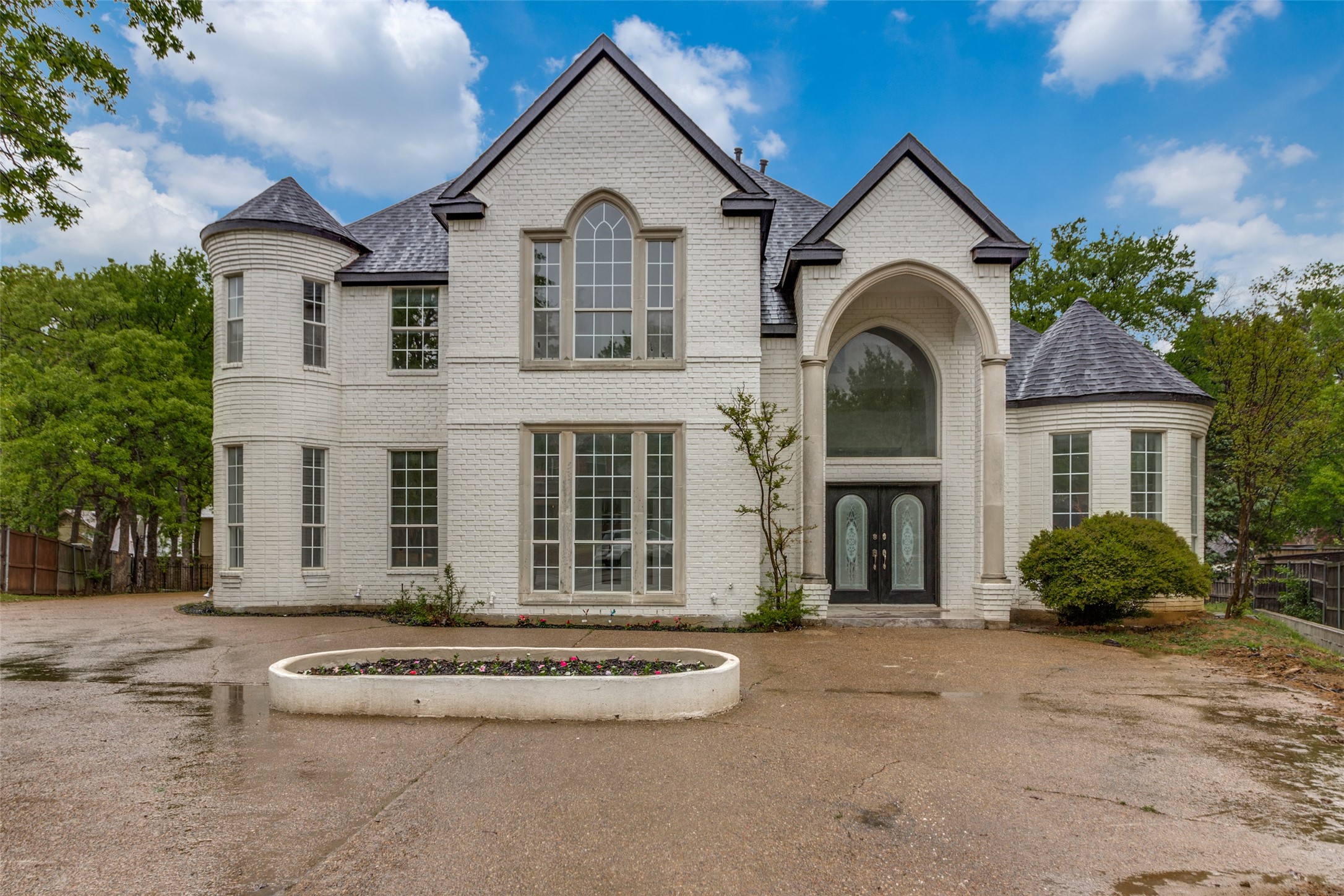 6315 Millwood Court Arlington TX 76016