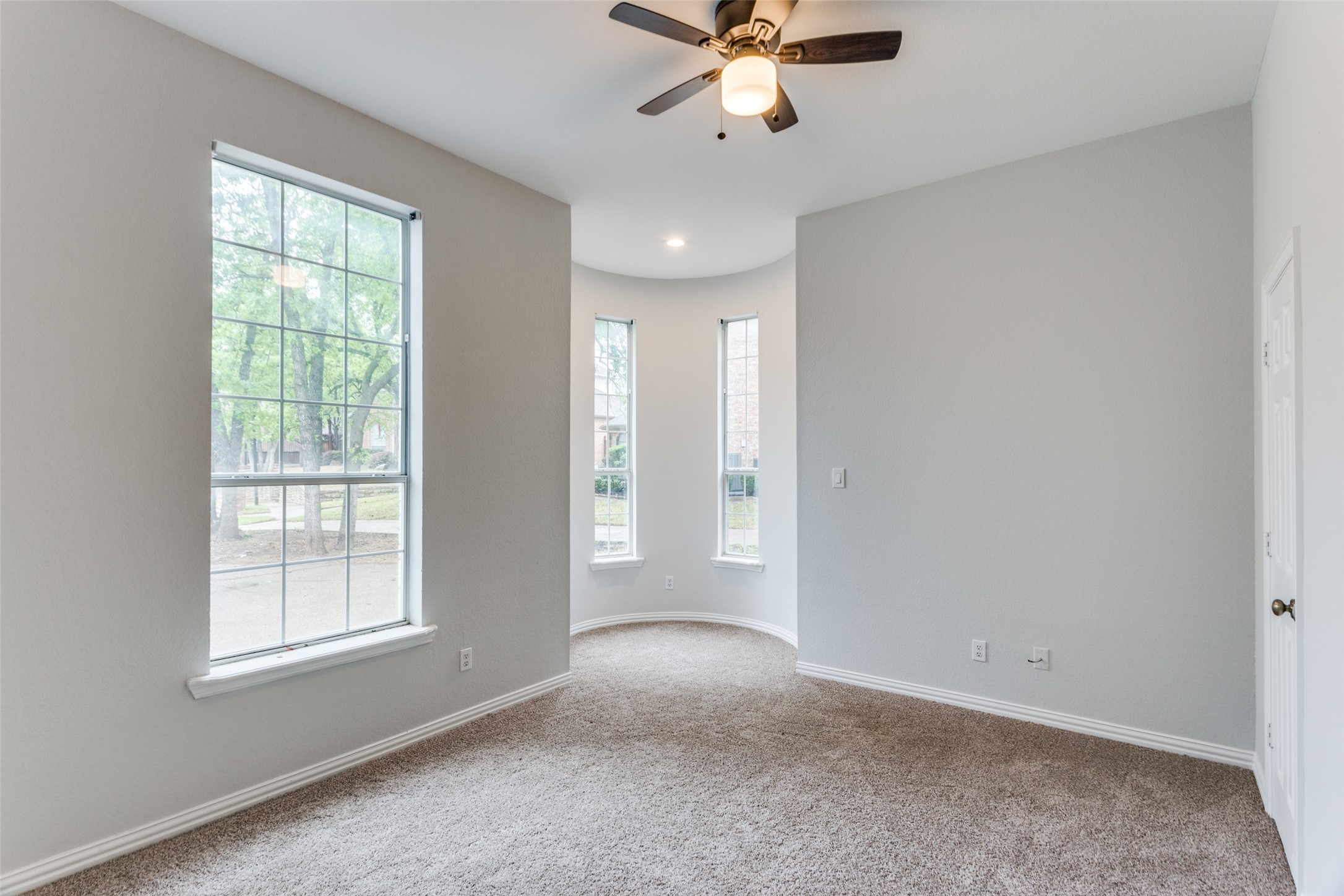 6315 Millwood Court Arlington TX 76016
