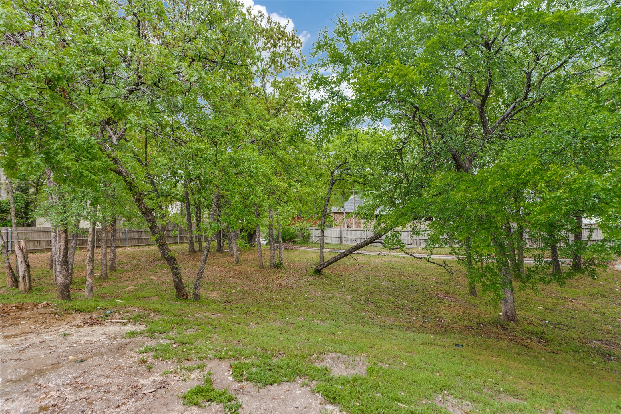 6315 Millwood Court Arlington TX 76016