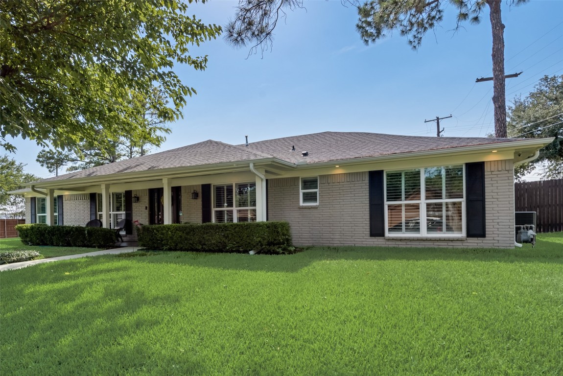 1348 Kathryn Street Hurst TX 76053