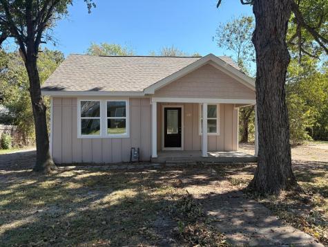 916 N Virginia Street Terrell TX 75160
