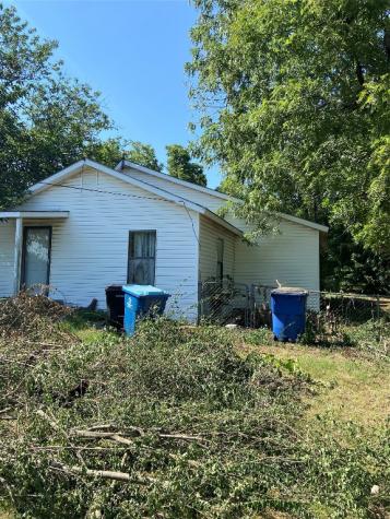 1320 S 7th Avenue Denison TX 75021