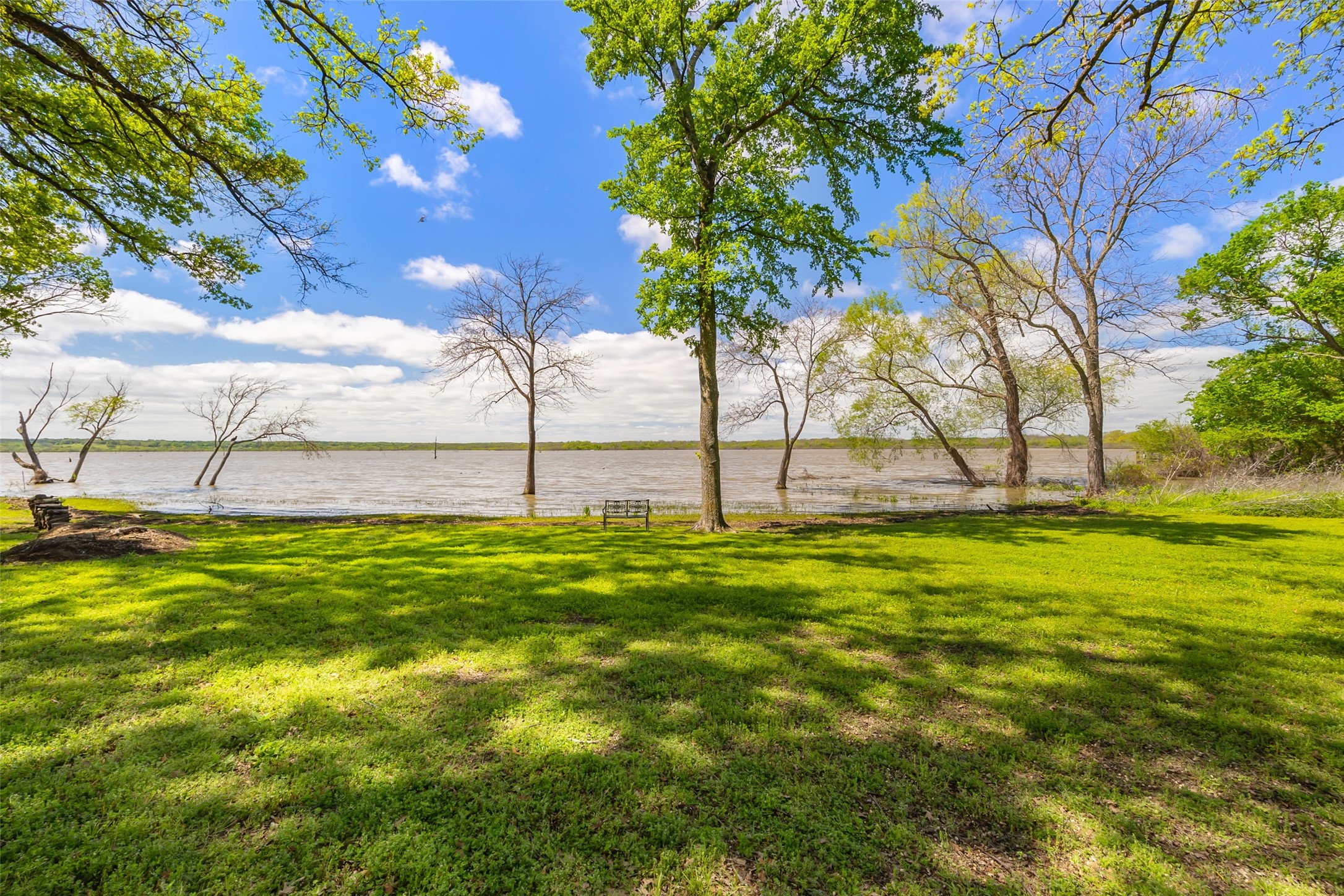 8049 Lakeview Drive Quinlan TX 75474