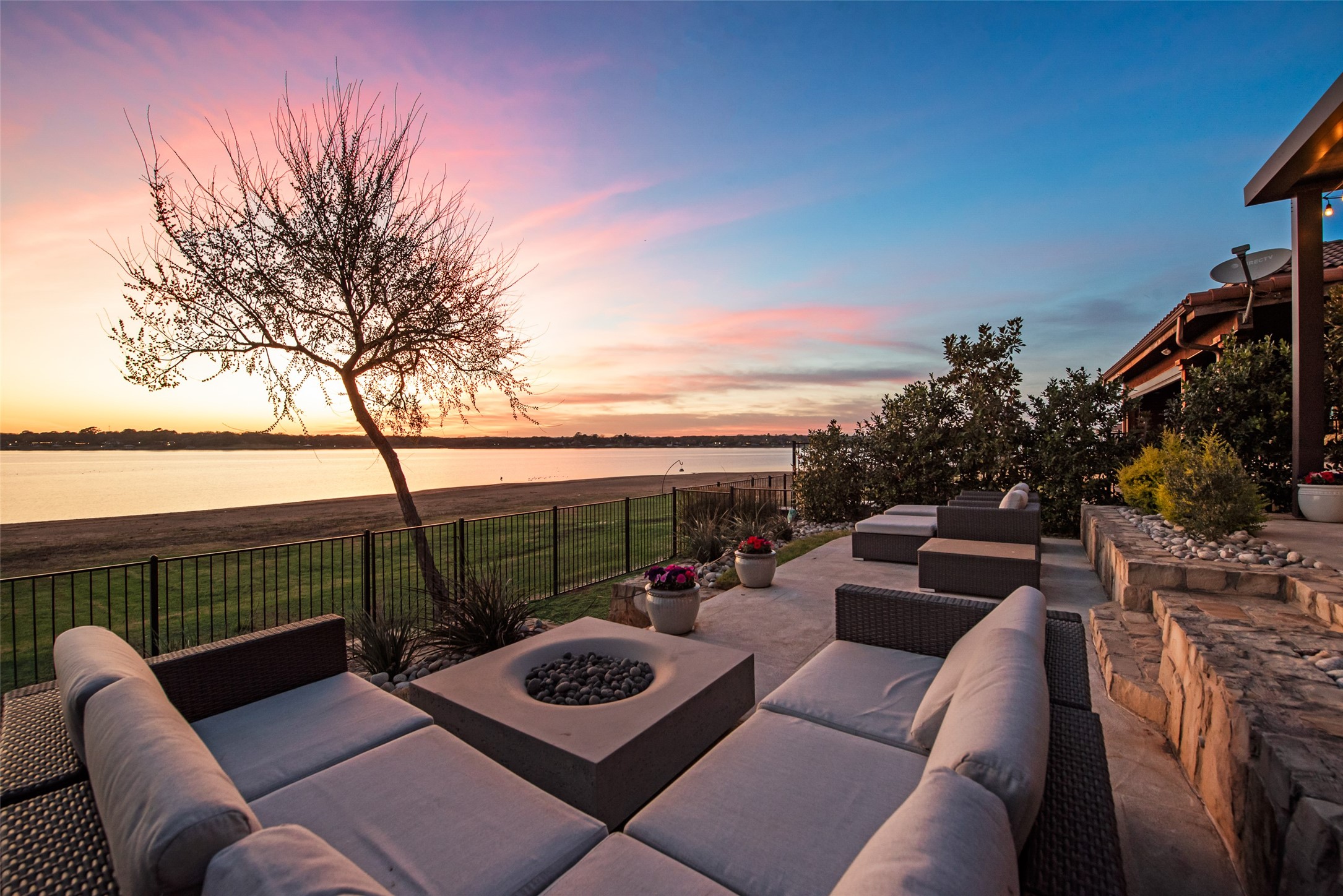 10013 Lakeside Drive Fort Worth TX 76179
