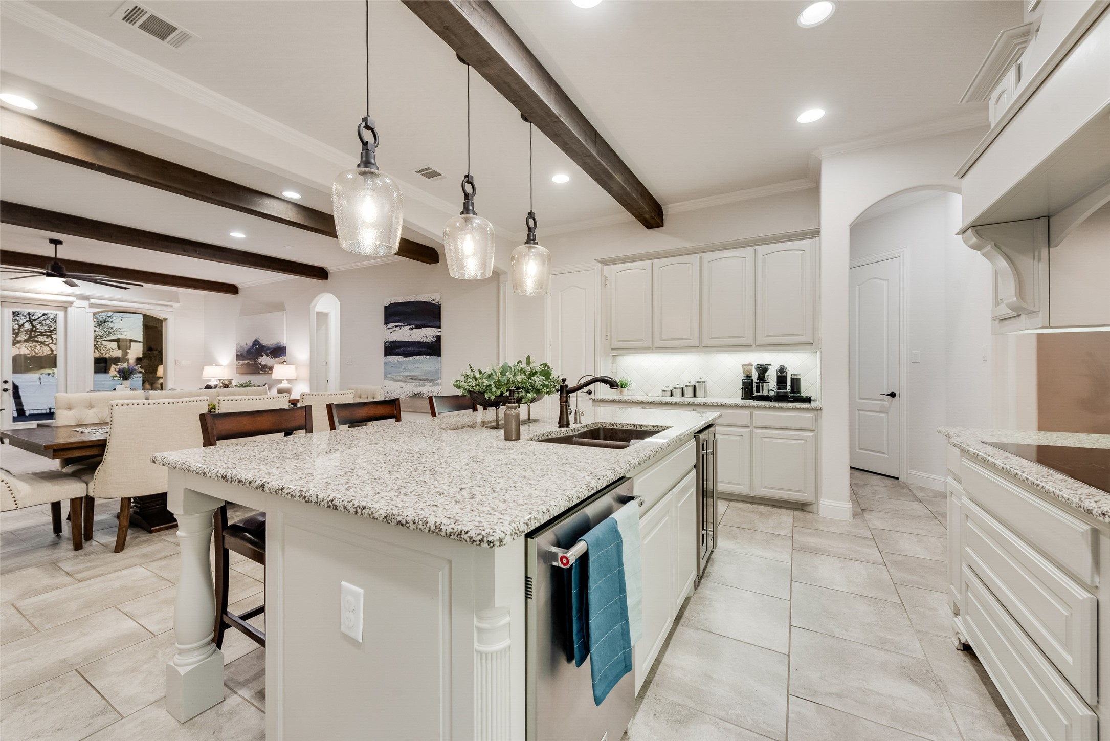 10013 Lakeside Drive Fort Worth TX 76179