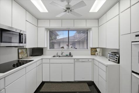 2001 Deepdale Drive Westover Hills TX 76107
