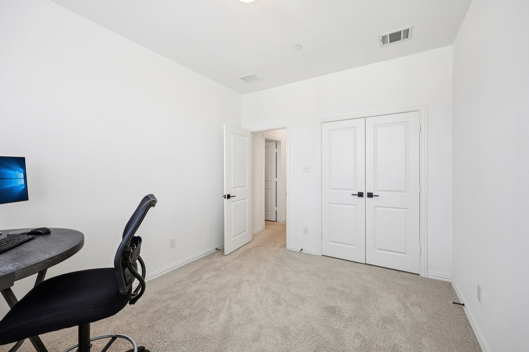 6201 Queens Path North Richland Hills TX 76180