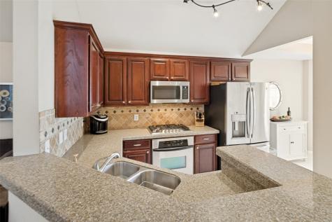 4038 Midrose Trail Dallas TX 75287