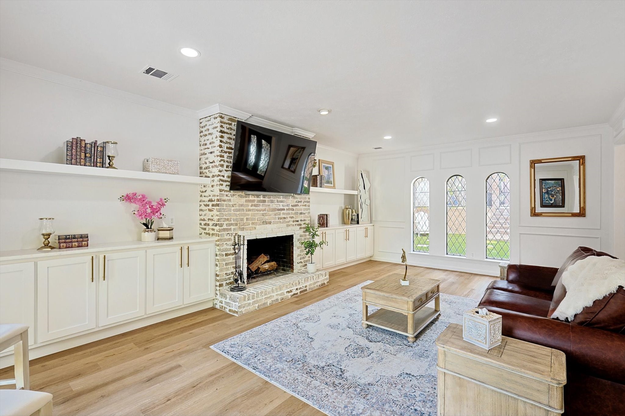 9130 Valley Chapel Lane Dallas TX 75220