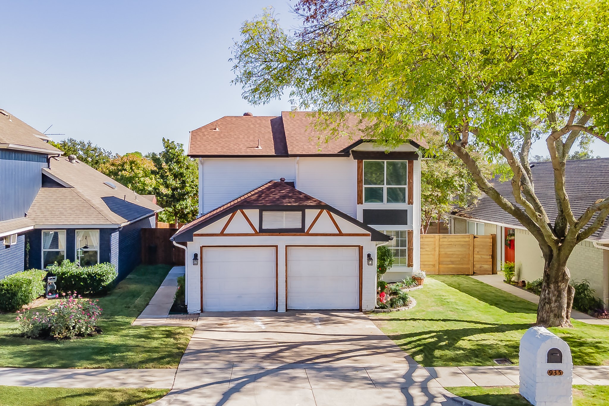 935 Ramblewood Drive Lewisville TX 75067