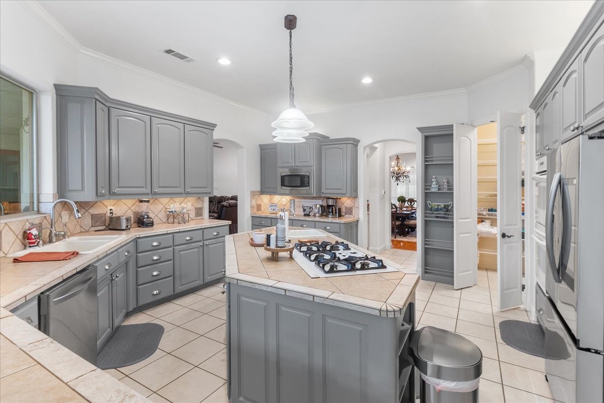 117 Redtail Weatherford TX 76088
