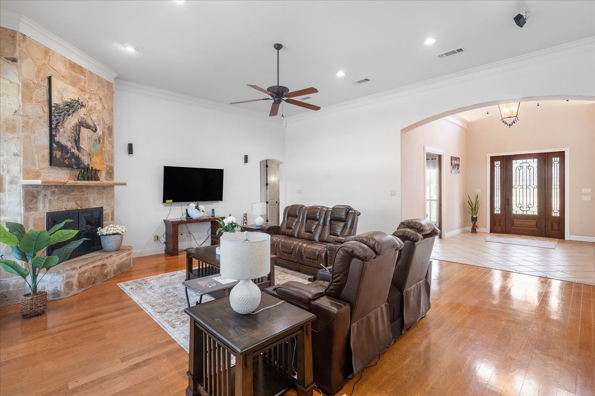 117 Redtail Weatherford TX 76088