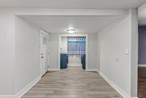 715 S Barnett Avenue Dallas TX 75211