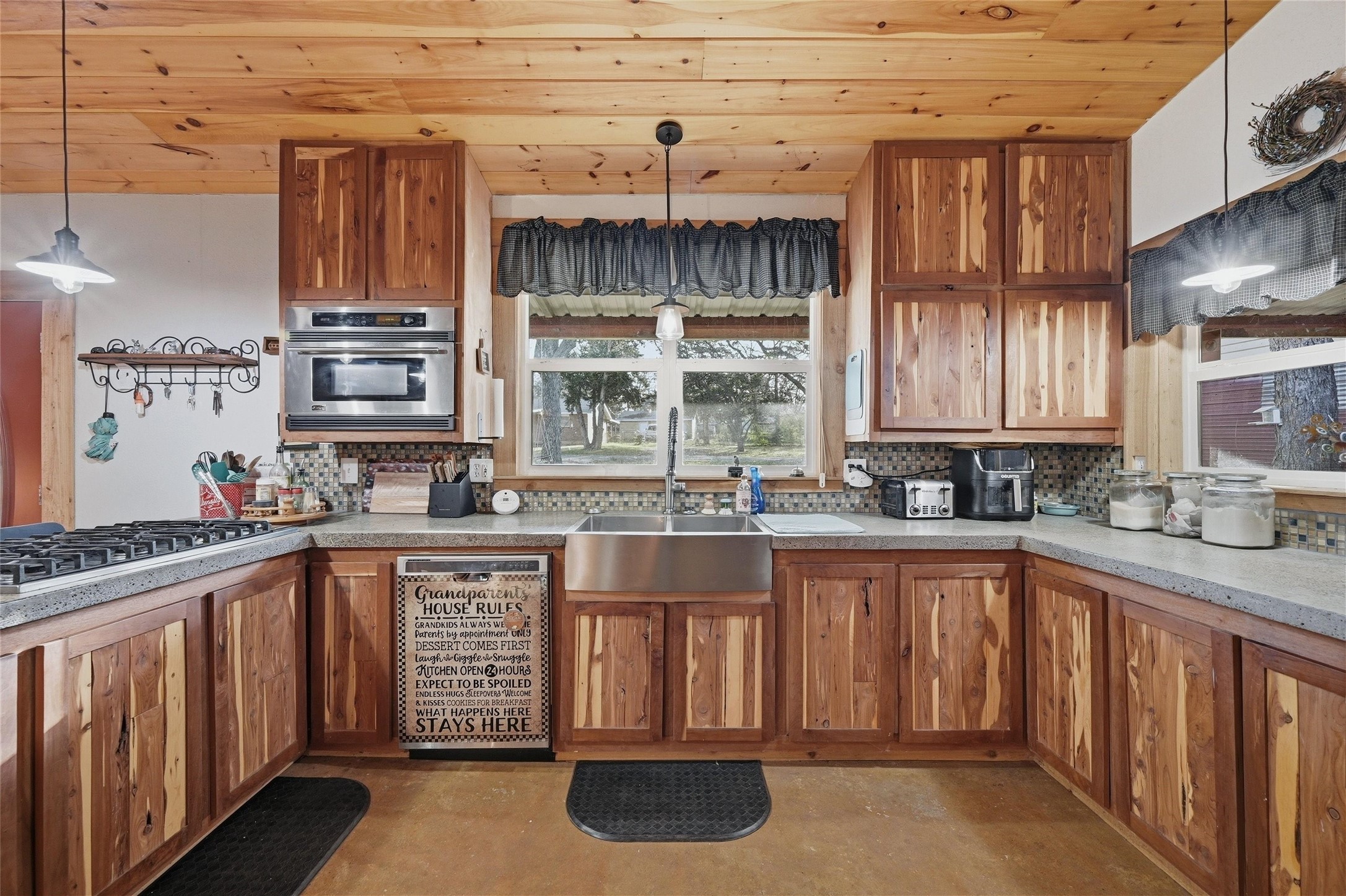 115 Friar Tuck Drive Gordonville TX 76245